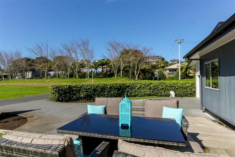 20 Rainsford Street, Moturoa, New Plymouth - Carousel 2