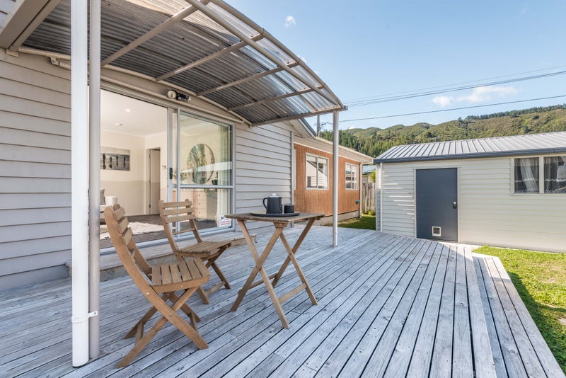 133D Rata Street, Naenae, Lower Hutt - Carousel 1