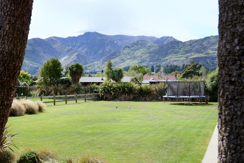 5 Fort Place, Wanaka - Carousel 23