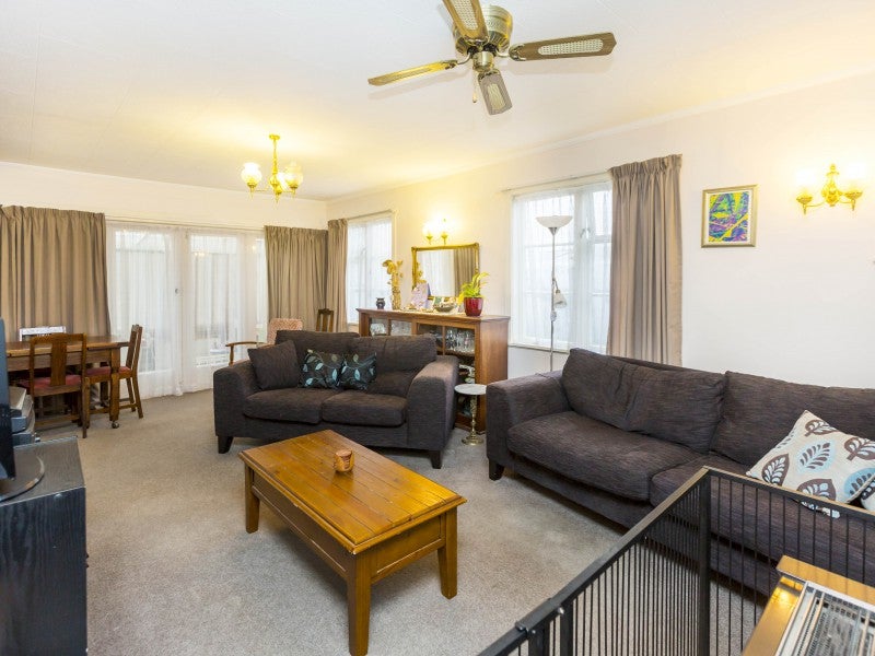 13 Lane Street, Wallaceville, Upper Hutt - Carousel 2