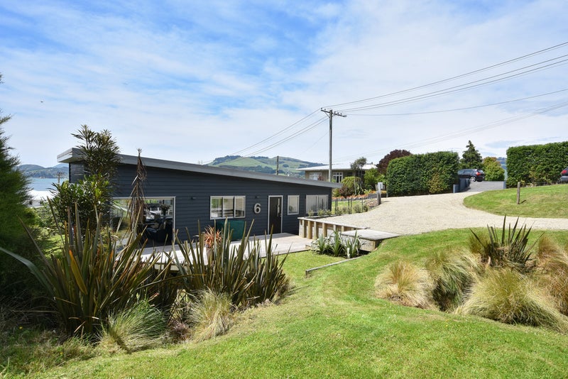 6 Wren Lane, Saint Leonards, Dunedin - Carousel 2