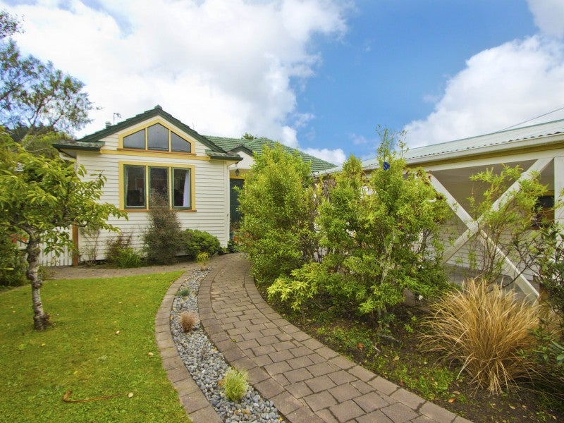 18 Stanley Street, Wainuiomata, Lower Hutt - Carousel 1