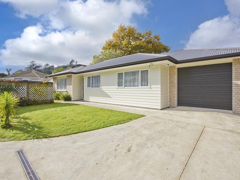 115A Hine Road, Wainuiomata, Lower Hutt - Carousel 1