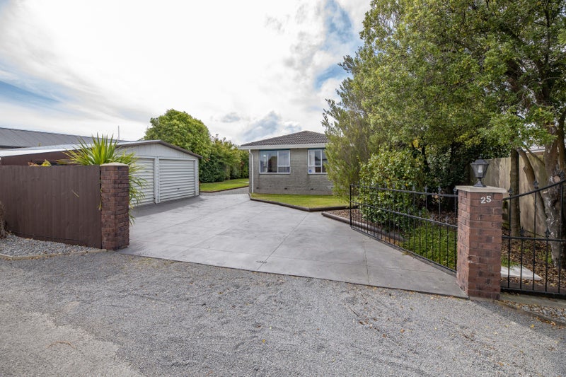 25 Meon Street, Aranui, Christchurch - Carousel 2