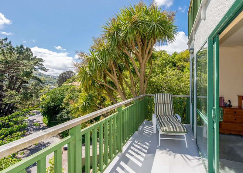 2A Lytton St, Wadestown, Wellington - Carousel 1