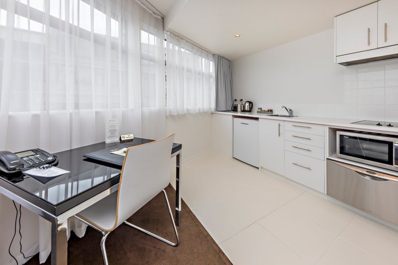 206/6 Heather Street, Parnell, Auckland - Carousel 2