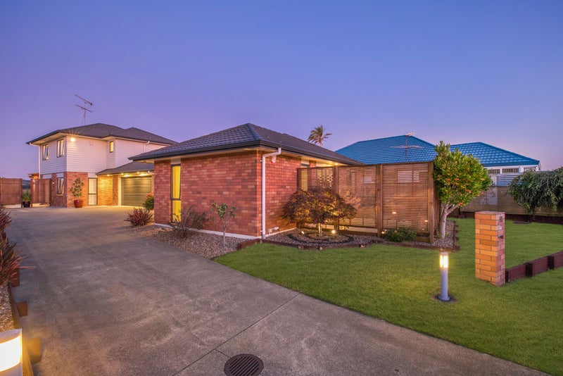 18 Zoe Court, Manurewa, Auckland - Carousel 1