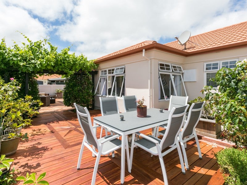 41 Palmbrook Avenue, Havelock North, Havelock North - Carousel 2