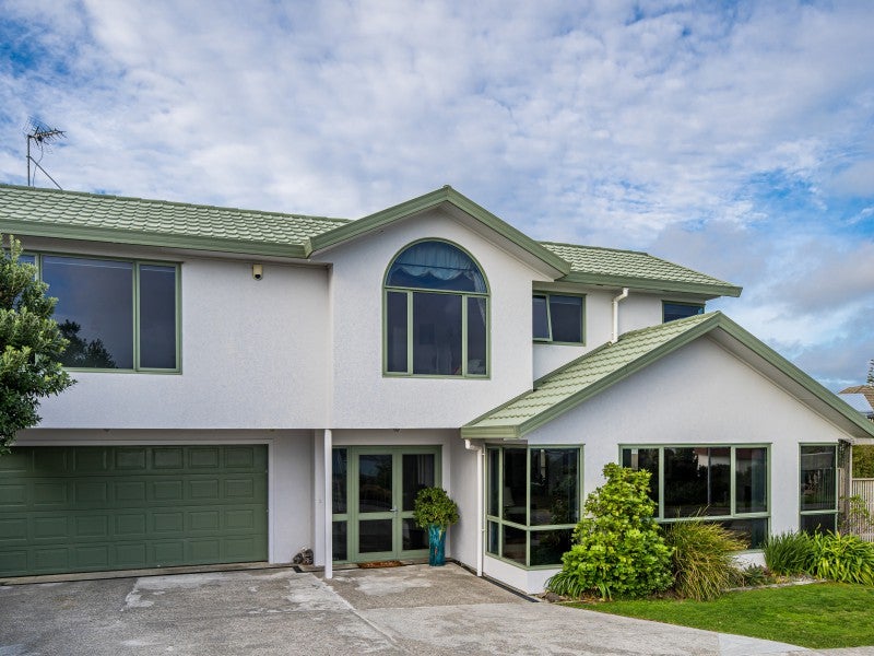 4 Seascape View, Paremata, Porirua - Carousel 2