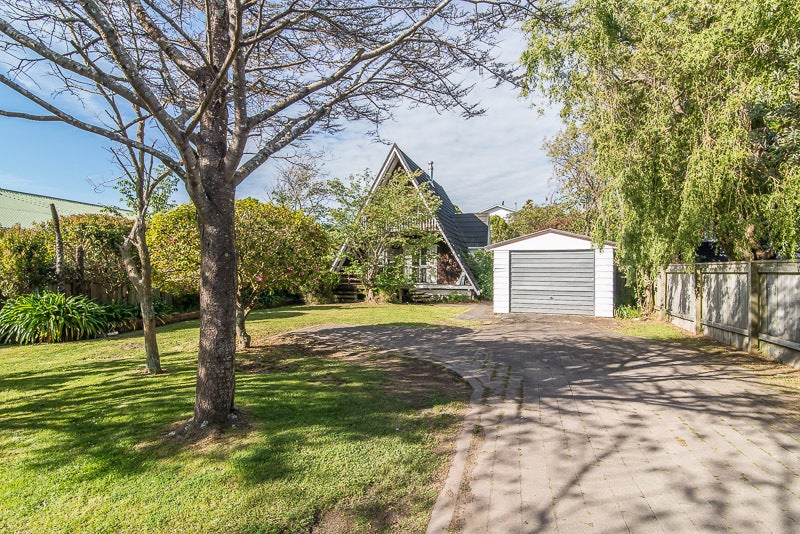 78 Matatua Road, Raumati Beach, Paraparaumu - Carousel 1