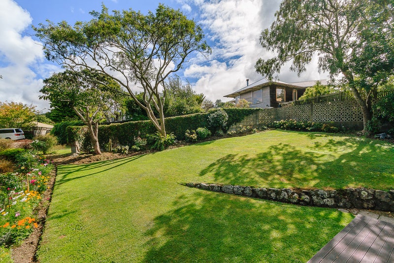14A Park Road, Belmont, Lower Hutt - Carousel 20