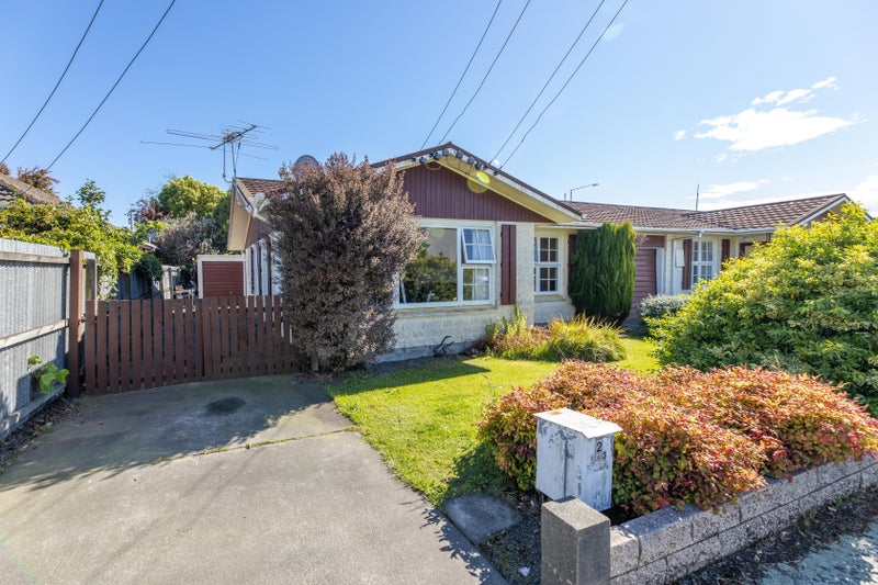 3/2 Wentworth Street, Ilam, Christchurch - Carousel 1