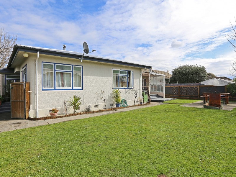 1024 Beatty Street, Mayfair, Hastings - Carousel 1