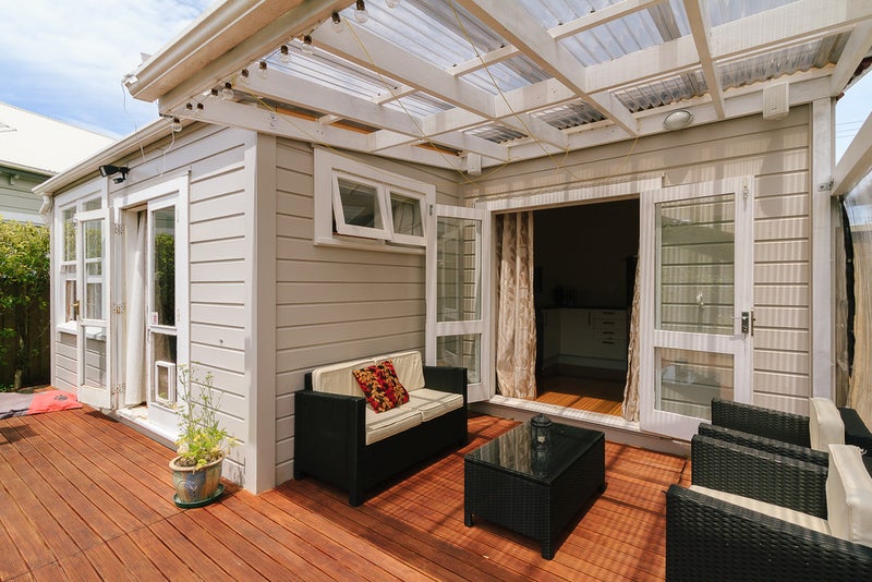 59 Hutt Road, Petone, Lower Hutt - Carousel 17