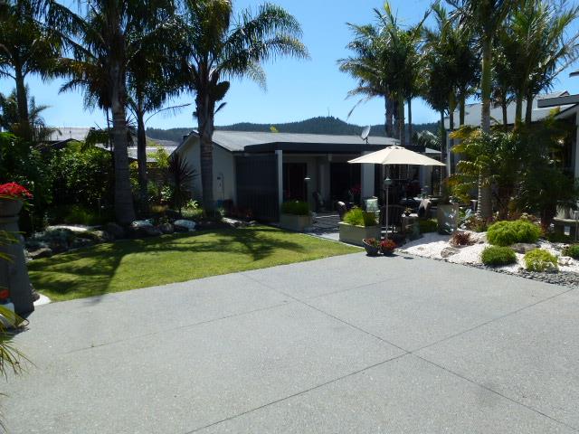 36 Aileen Place, Whangamatā - Carousel 2