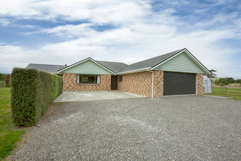 87 Longwood East Road, South Featherston, Featherston - Carousel 2