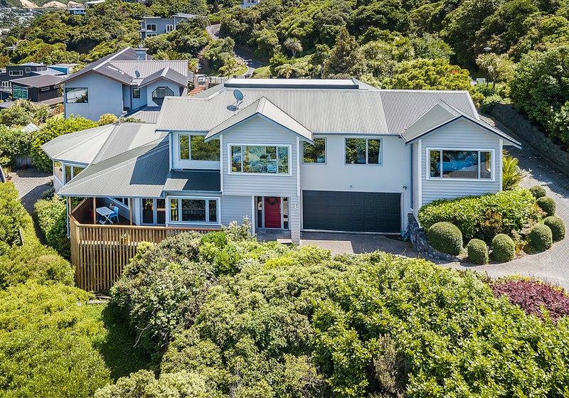 16 Captain Edward Daniell Drive, Ngaio, Wellington - Carousel 2