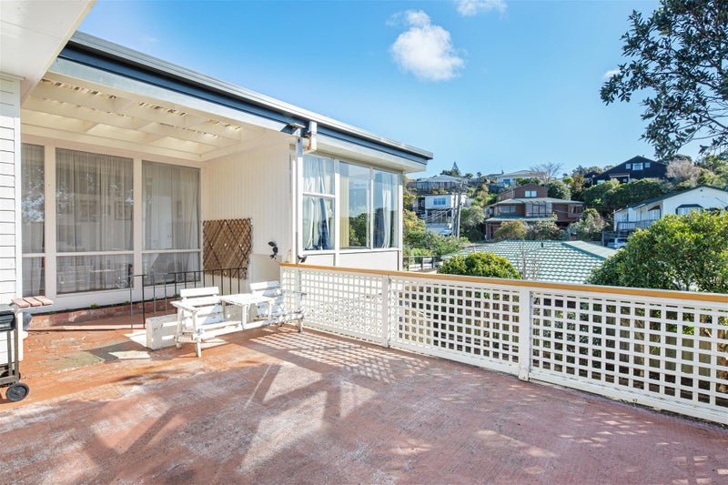 54 Bassett Road, Johnsonville, Wellington - Carousel 14