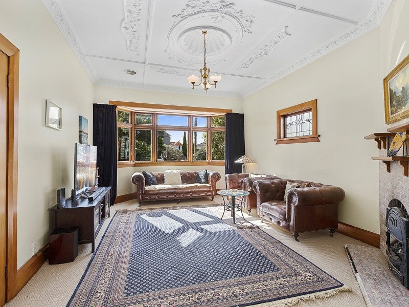 1/24 Totara Crescent, Woburn, Lower Hutt - Carousel 2