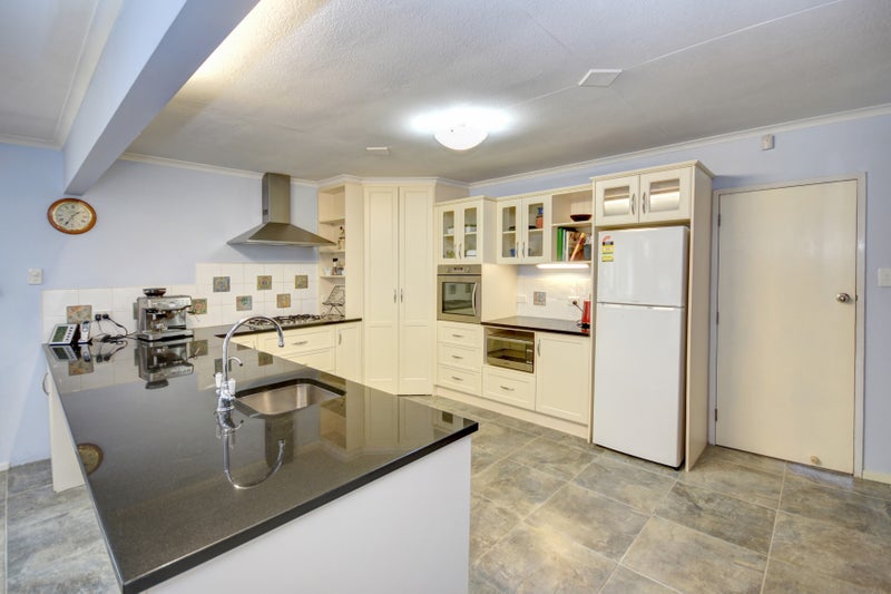 9 Fenwick Street, Halfway Bush, Dunedin - Carousel 1