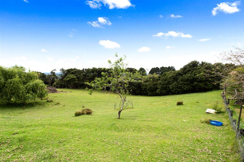 15 Te Henga Road, Henderson - Carousel 22