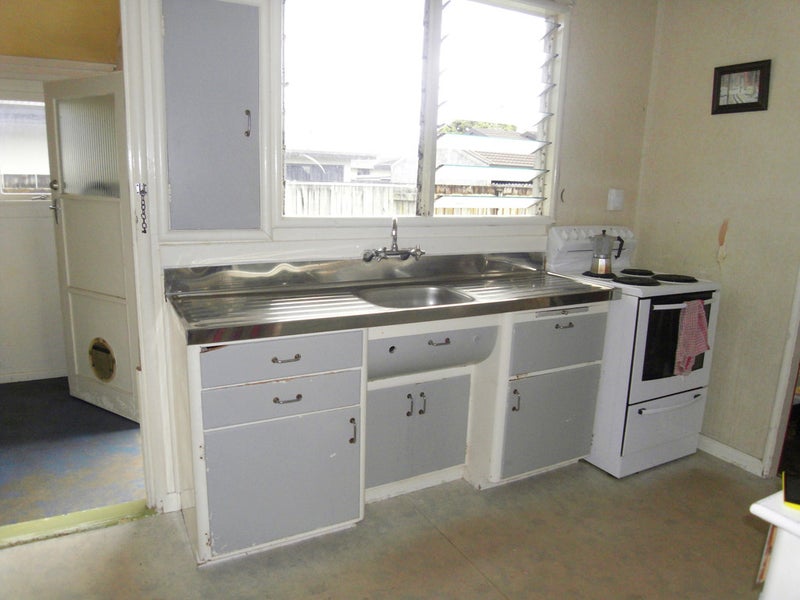 6 Bolmuir Road, Forest Lake, Hamilton - Carousel 2