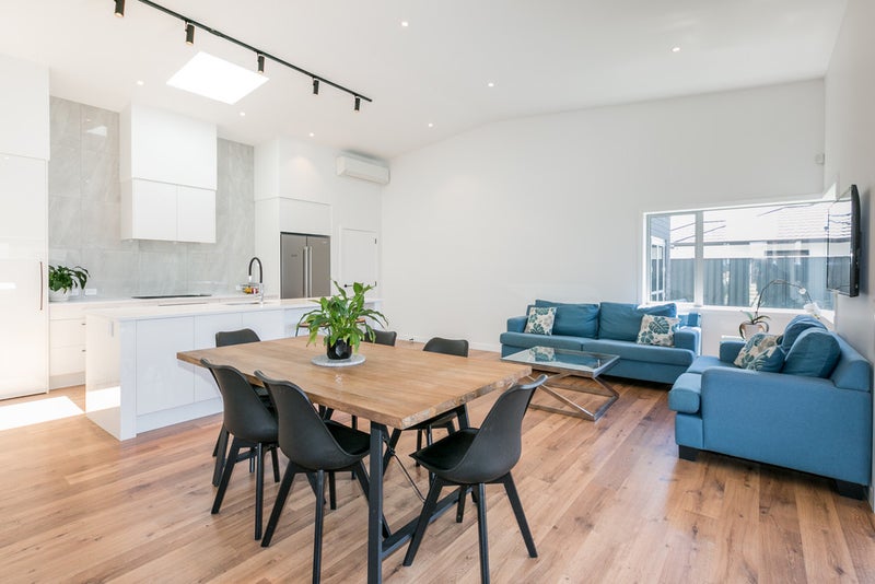 16 Aspiring Drive, Poraiti, Napier - Carousel 2