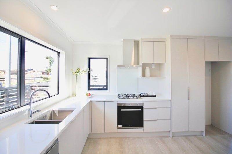 252 Porchester Road, Takanini, Auckland - Carousel 2