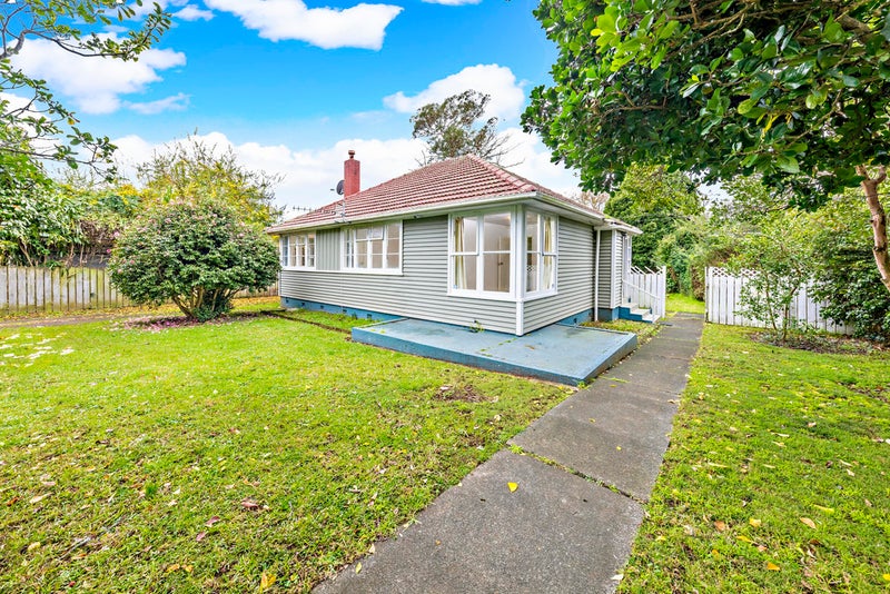 170 Tripoli Road, Point England, Auckland - Carousel 2