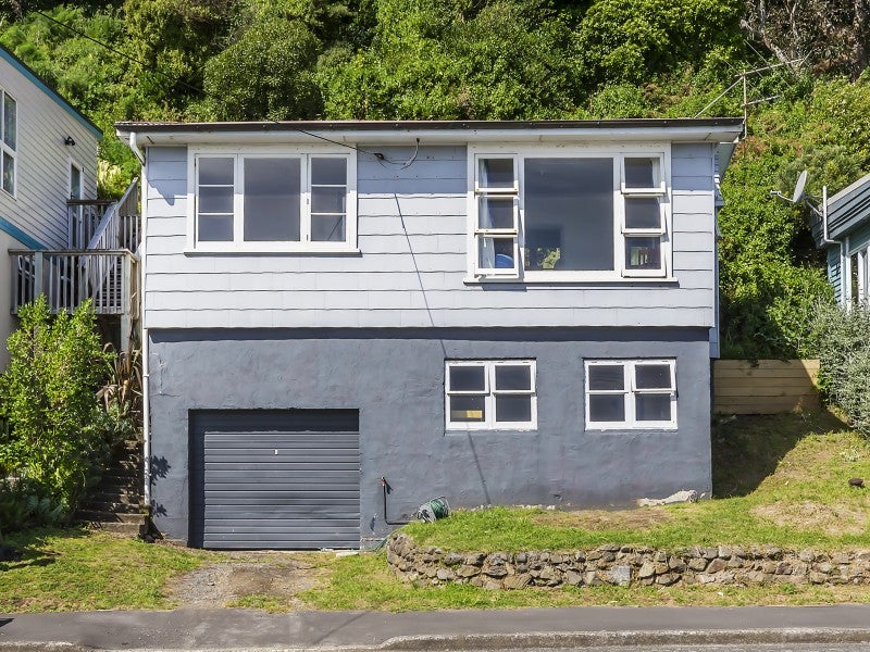 78 Moana Road, Plimmerton, Porirua - Carousel 1