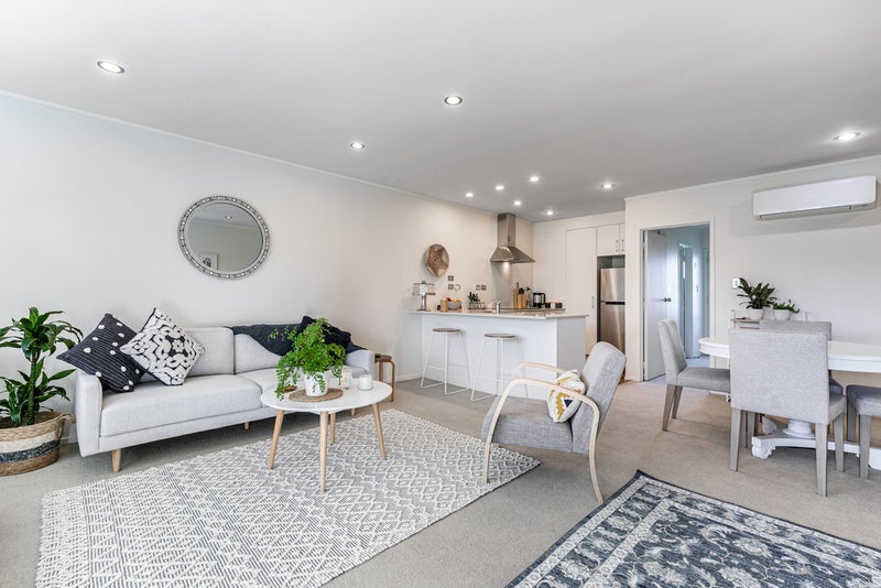 2/226 Gowing Drive, Meadowbank, Auckland - Carousel 2