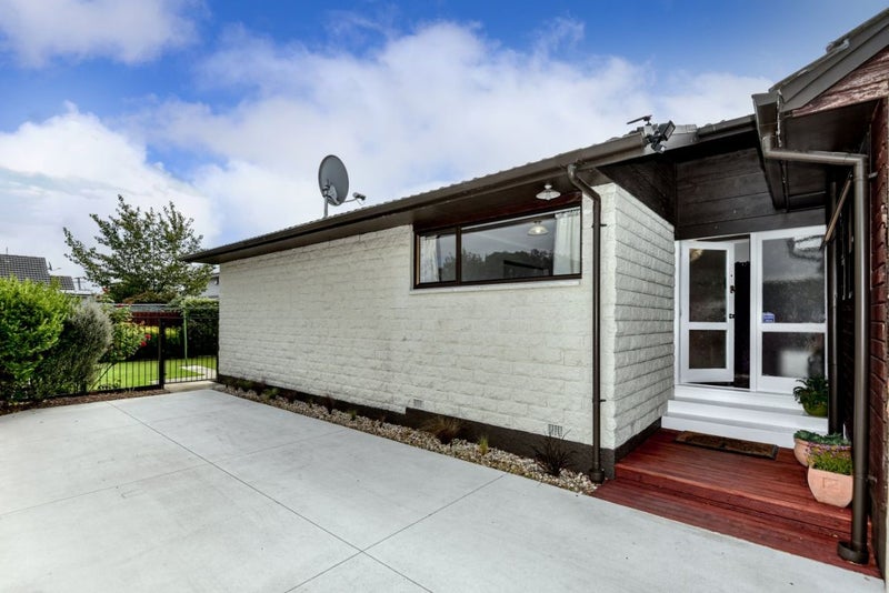 69 Garreg Road, Bryndwr, Christchurch - Carousel 24