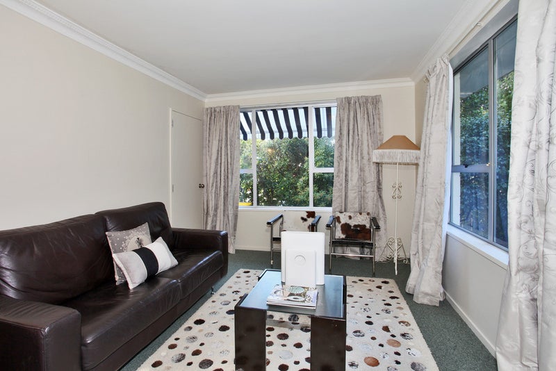 2-171/171 Fifield Terrace, Opawa, Christchurch - Carousel 2