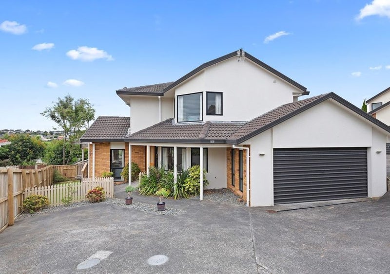 1/54 Simmental Crescent, Somerville, Manukau - Carousel 1