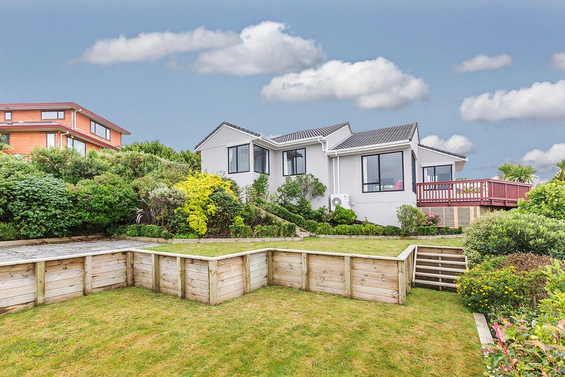 4 Monteith Grove, Brooklyn, Wellington - Carousel 2