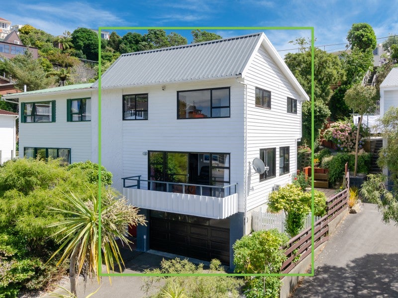 1/76 Lohia Street, Khandallah, Wellington - Carousel 1