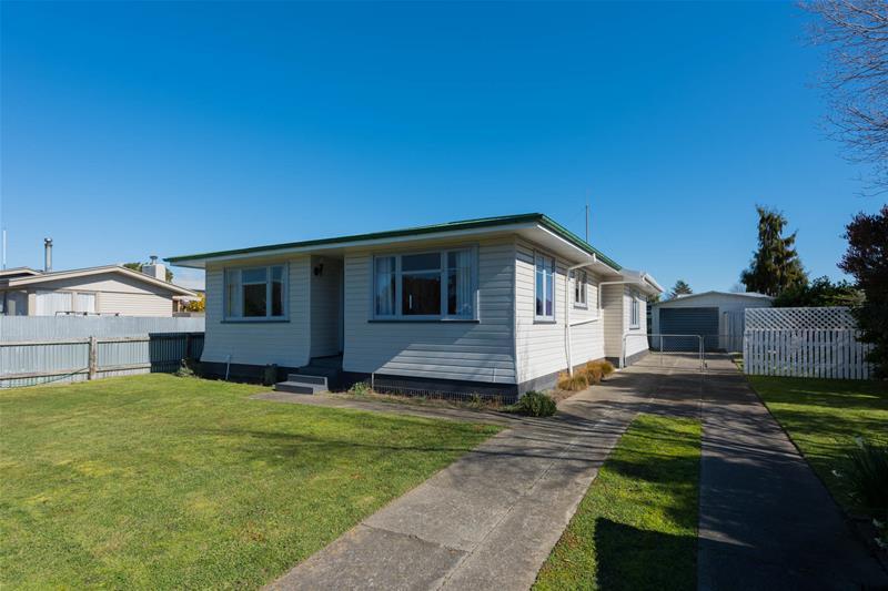 16 Burden Street, Redwoodtown, Blenheim - Carousel 1
