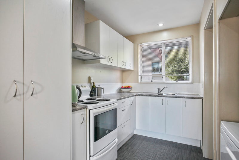 2/499 Cashel Street, Linwood, Christchurch - Carousel 2