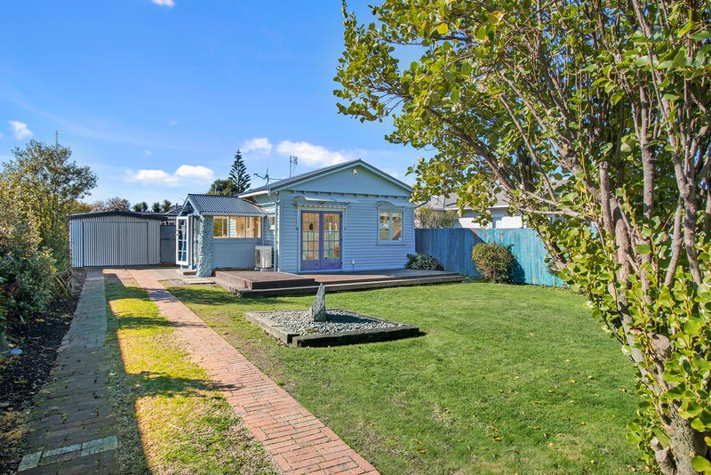 317 Estuary Road, South New Brighton, Christchurch - Carousel 1
