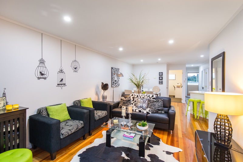 36T Eric Paton Way, St Johns, Auckland - Carousel 1