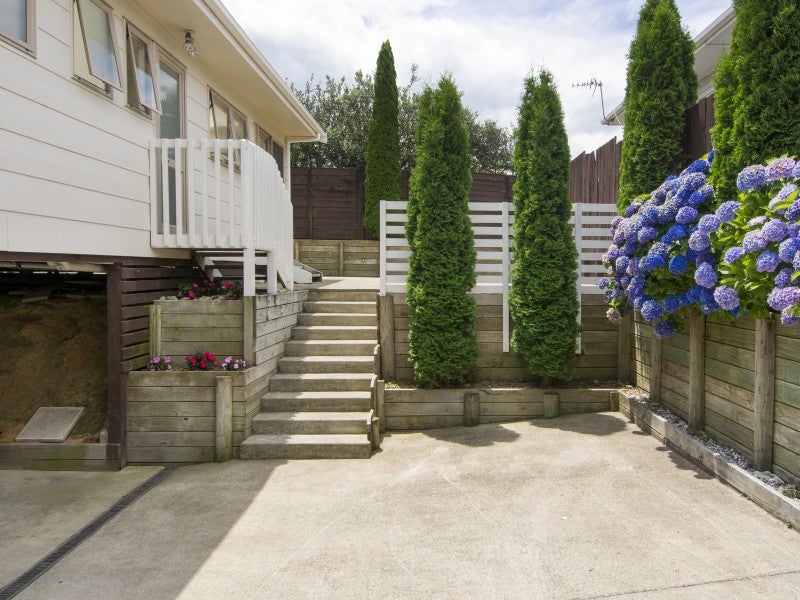 34B Manson Street, Gate Pa, Tauranga - Carousel 2