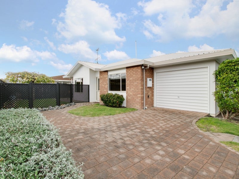 5/143 Nelson Crescent, Napier South, Napier - Carousel 1