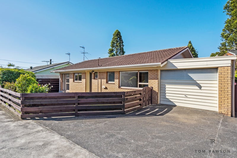 201 St George Street, Papatoetoe, Auckland - Carousel 1