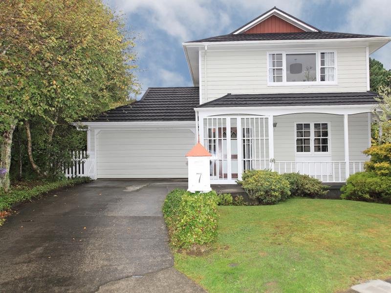 7 Haast Close, Kelson, Lower Hutt - Carousel 15