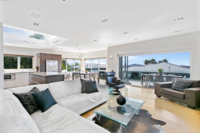 12A Rautara Street, Orakei, Auckland - Carousel 2