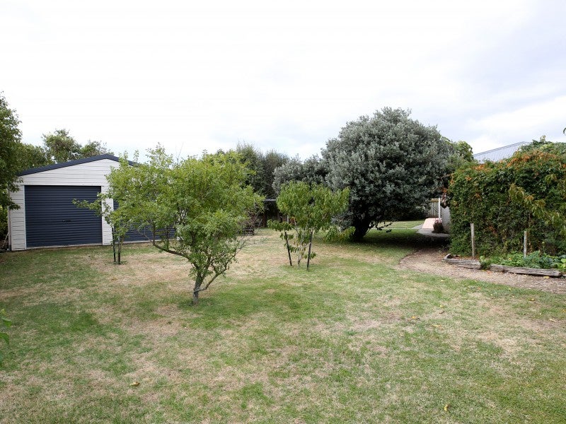 213 McLeod Street, Camberley, Hastings - Carousel 26