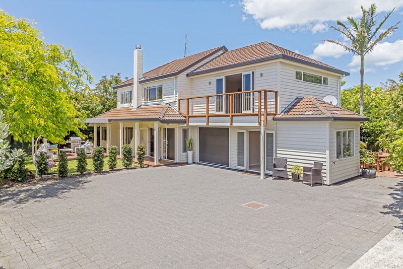 101 Ladies Mile, Manly, Whangaparaoa - Carousel 1