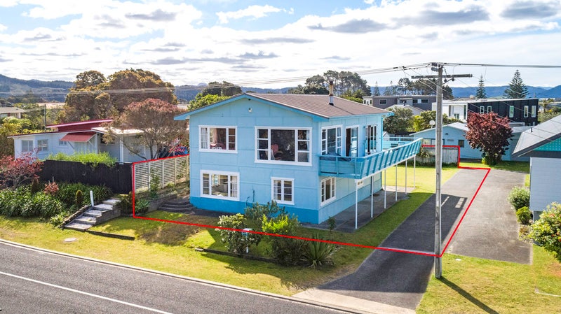 616A Ocean Road, Whangamatā - Carousel 1
