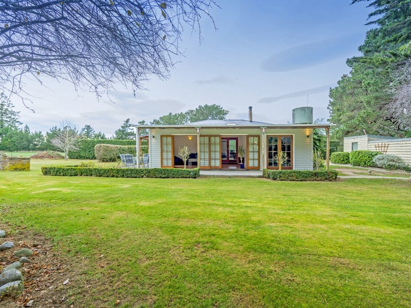 2153 Bealey Road, Darfield - Carousel 1