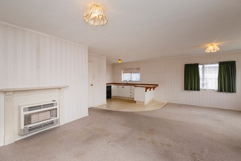 9B Fairs Road, Milson, Palmerston North - Carousel 2